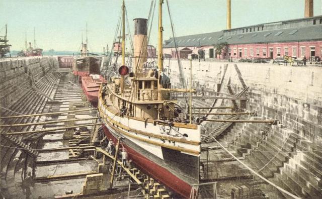 Dry_Dock,_Portsmouth_Navy_Yard,_Kittery,_ME